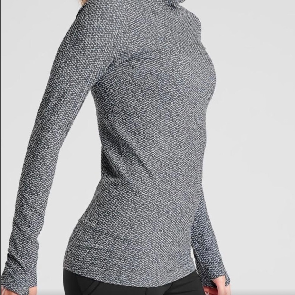Athleta flurry turtleneck / medium